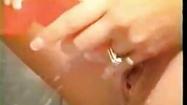 Dirty Flix වෙතින් සරාගී Athena May සමඟ කතා කරන චිත්‍රපටය