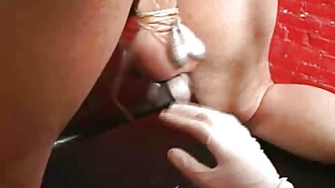 MamacitaZ වෙතින් අං කෙලී කැලේ සමඟ මිෂනාරි චිත්‍රපටය