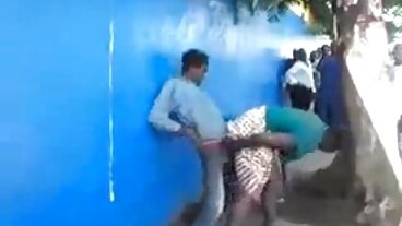 ස්මට් රූකඩයේ ලස්සන ජෙසිකා ලින්කන් සමඟ වාචික චිත්‍රපටය
