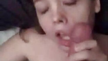 Reality Kings වෙතින් ආකර්ශනීය Lexi Jaxson සමඟ මිල්ෆ් ස්මට්